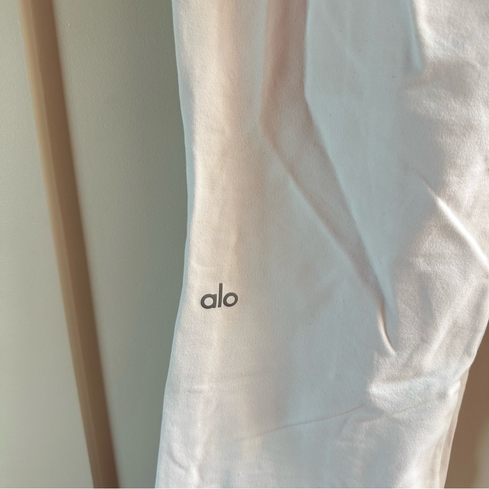 ALO Yoga White Flare Pants - Picture 8 of 8